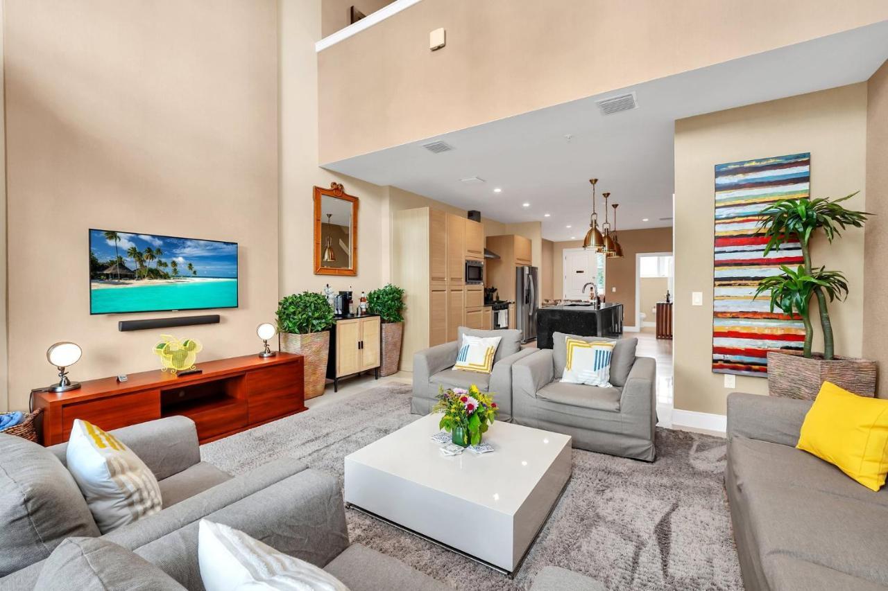 Luxury Villa Less Than A Mile From Disneyworld -Bonus Elevator- Orlando Exterior photo