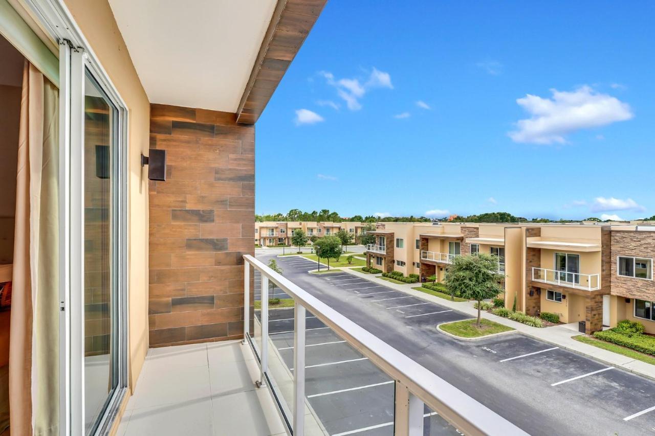 Luxury Villa Less Than A Mile From Disneyworld -Bonus Elevator- Orlando Exterior photo